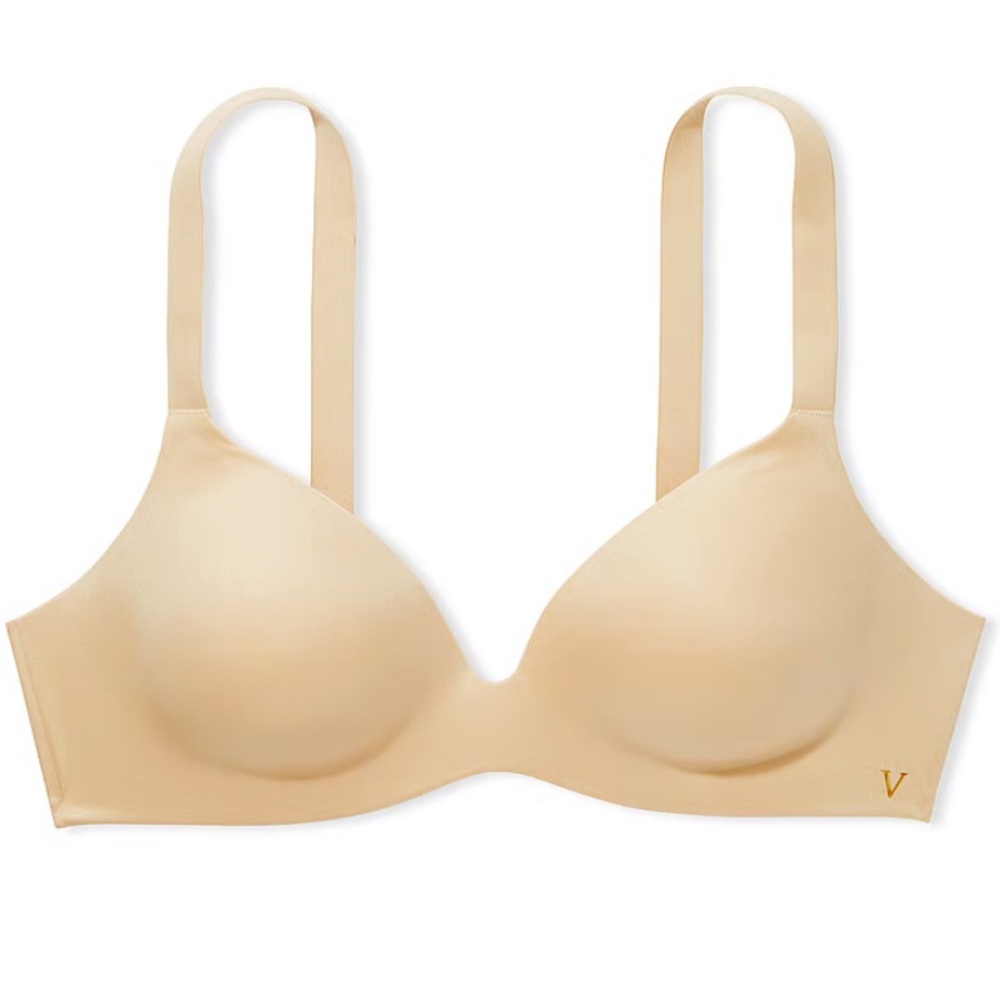 VICTORIA'S SECRET BARE
Infinity Flex Lightly Lined Wireless Plunge Bra